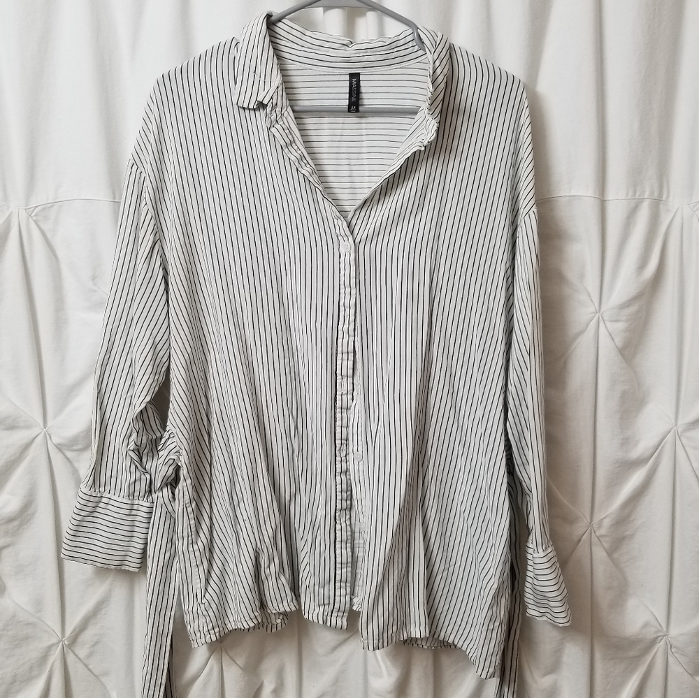 Massini Button Up Top